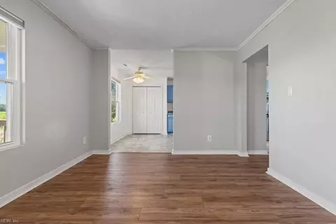Living - 4673 Deer Path Rd, Suffolk, VA 23434 photo 3 of 7