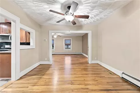 Living - 4701 Pinehurst Ave, Norfolk, VA 23513 photo 5 of 7
