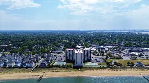 View/Area - 100 E Ocean View Ave #210, Norfolk, VA 23503 photo 5 of 6