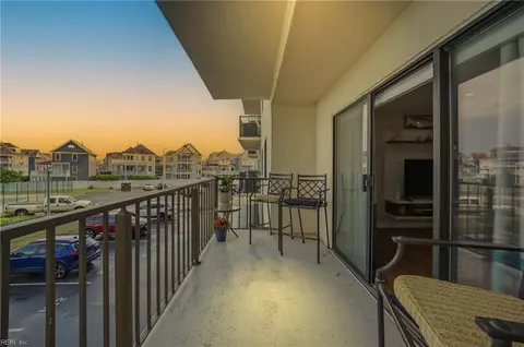 Exterior - 100 E Ocean View Ave #210, Norfolk, VA 23503 photo 1 of 2