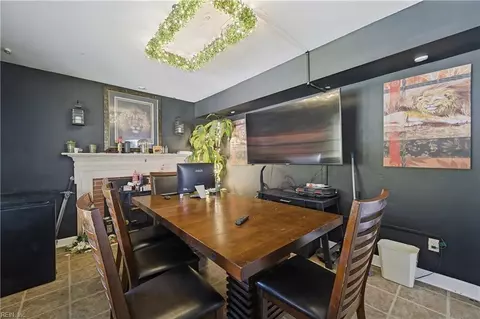 Dining - 103 Santa Barbara Dr, Hampton, VA 23666 photo 1 of 4