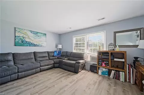 Living - 103 Santa Barbara Dr, Hampton, VA 23666 photo 1 of 1