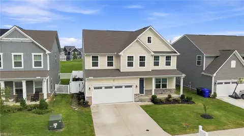 207 Terrywood Dr, Suffolk, VA 23434