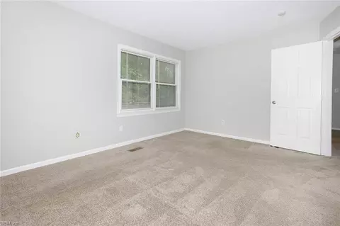 Bedroom - 23 Natalie Dr, Hampton, VA 23666 photo 8 of 10