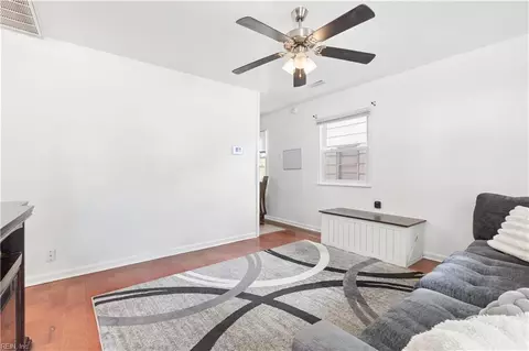 Entry Way - 436 Marion Rd, Hampton, VA 23663 photo 1 of 1