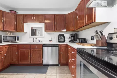 Kitchen - 436 Marion Rd, Hampton, VA 23663 photo 2 of 3