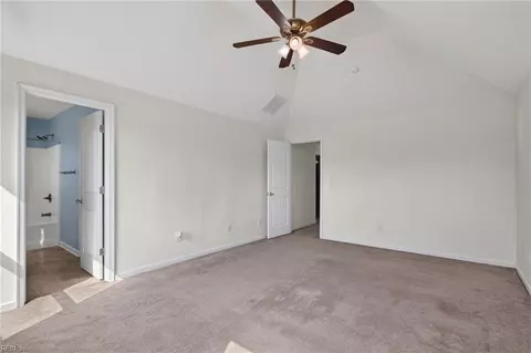 Entry Way - 4016 3rd Street St, Chesapeake, VA 23324 photo 4 of 5