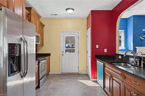 Kitchen - 4016 3rd Street St, Chesapeake, VA 23324 photo 2 of 3