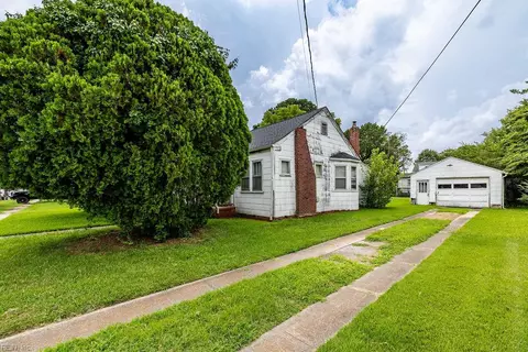 2314 Piedmont Ave, Portsmouth, VA 23704