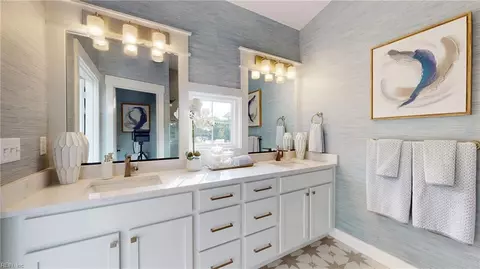Bath - 903 Bernard Ln, Chesapeake, VA 23322 photo 2 of 3