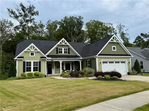 3020 Bill Black Ct, Virginia Beach, VA 23456
