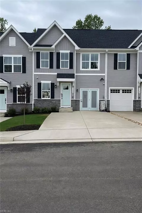 1114 Tuck Ln, Toano, VA 23168