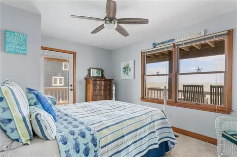 Bedroom - 2003 Harbor View Dr, Kill Devil Hills, NC 27948 photo 4 of 6