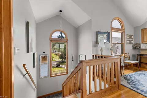 Entry Way - 2003 Harbor View Dr, Kill Devil Hills, NC 27948 photo 2 of 3