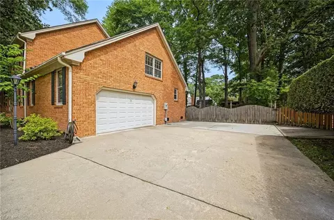 Exterior - 708 Shadowfield Ct, Chesapeake, VA 23322 photo 2 of 6