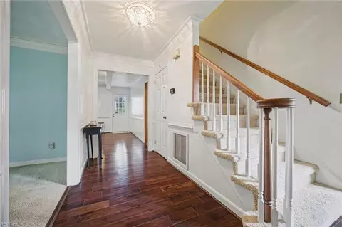 Entry Way - 708 Shadowfield Ct, Chesapeake, VA 23322 photo 1 of 2