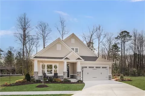7125 Holiday Ln, Toano, VA 23168