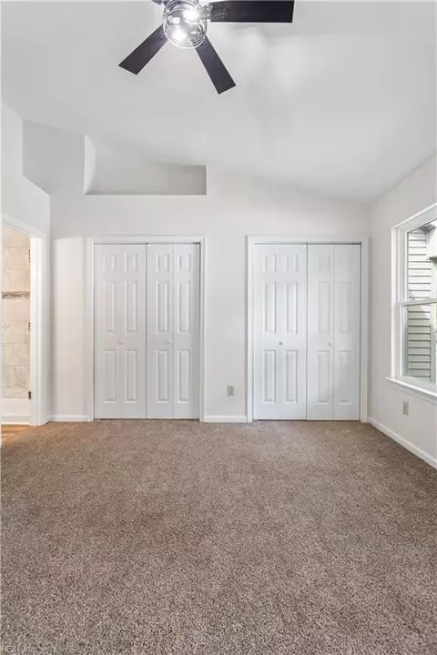 Bedroom - 14 Woodall Dr, Hampton, VA 23666 photo 2 of 8