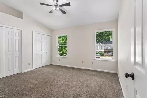 Bedroom - 14 Woodall Dr, Hampton, VA 23666 photo 1 of 8