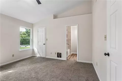 Bedroom - 14 Woodall Dr, Hampton, VA 23666 photo 5 of 8