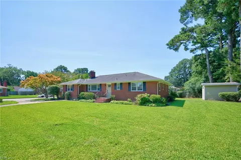 Exterior - 5941 Lathan Rd, Norfolk, VA 23502 photo 1 of 5