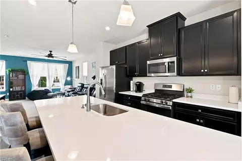 114 Fishermans Way, Poquoson, VA 23662