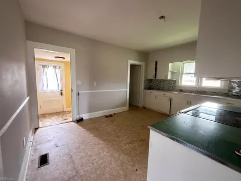 Entry Way - 12068 Appleton Rd, Ivor, VA 23866 photo 1 of 1