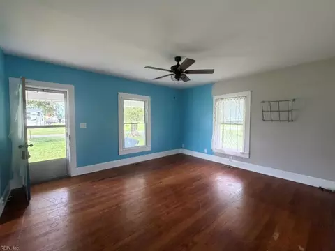 Living - 12068 Appleton Rd, Ivor, VA 23866 photo 1 of 1