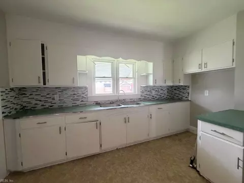 Kitchen - 12068 Appleton Rd, Ivor, VA 23866 photo 2 of 2