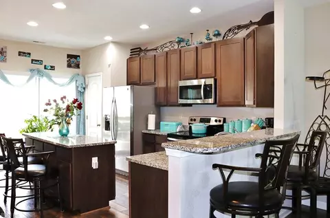 Kitchen - 515 Waterside Dr #117, Hampton, VA 23666 photo 2 of 3