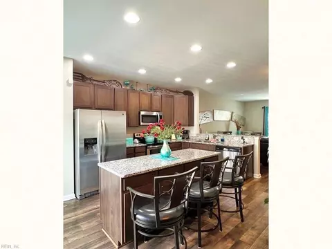 Kitchen - 515 Waterside Dr #117, Hampton, VA 23666 photo 1 of 3