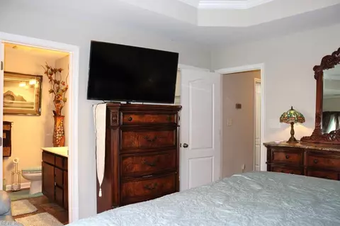Bedroom - 515 Waterside Dr #117, Hampton, VA 23666 photo 3 of 4