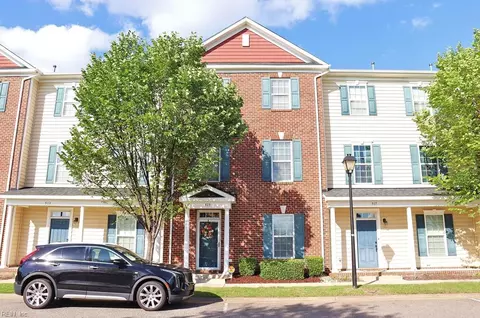 Exterior - 515 Waterside Dr #117, Hampton, VA 23666 photo 1 of 4
