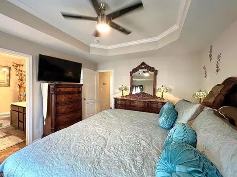 Bedroom - 515 Waterside Dr #117, Hampton, VA 23666 photo 1 of 4