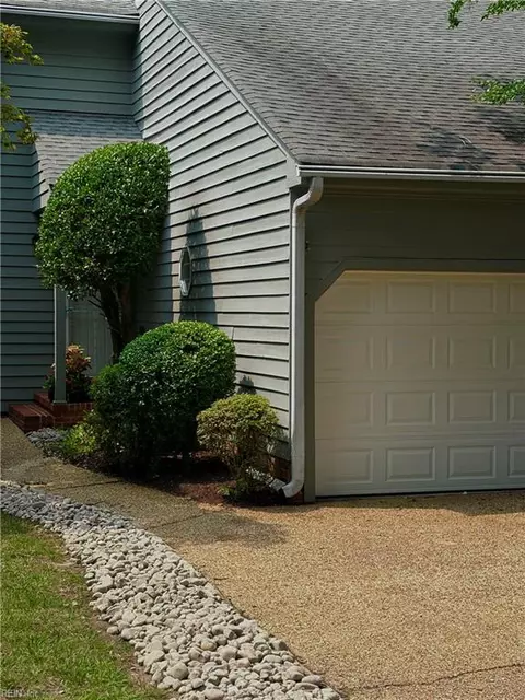 Exterior - 520 Spring Trce, Williamsburg, VA 23188 photo 2 of 3