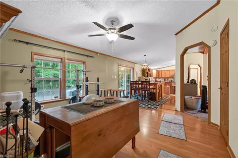 Entry Way - 6807 Short Ln, Gloucester, VA 23061 photo 4 of 4