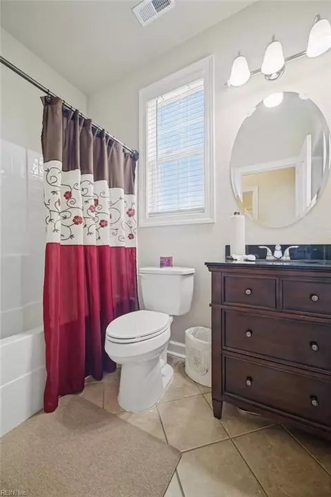 Bath - 404 Clara Dr, Chesapeake, VA 23320 photo 1 of 5