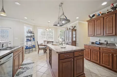 Kitchen - 404 Clara Dr, Chesapeake, VA 23320 photo 3 of 4