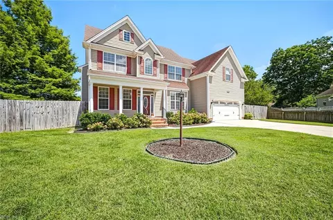 Exterior - 404 Clara Dr, Chesapeake, VA 23320 photo 2 of 11