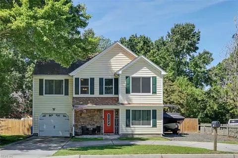 514 Waters Rd, Chesapeake, VA 23322