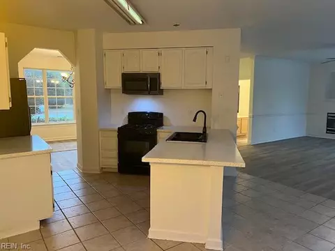 Kitchen - 224 Springbrook Ln, Chesapeake, VA 23320 photo 1 of 3