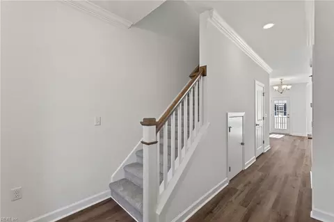 Entry Way - 2015 Guava Ln, Chesapeake, VA 23321 photo 1 of 5