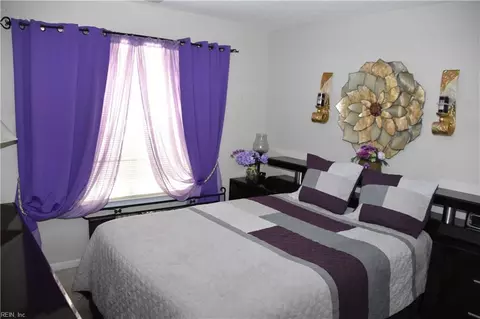 Bedroom - 46 Angelia Way, Hampton, VA 23663 photo 2 of 6