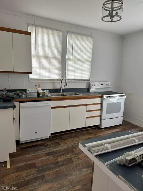 Kitchen - 212 Grace St, Suffolk, VA 23434 photo 1 of 1