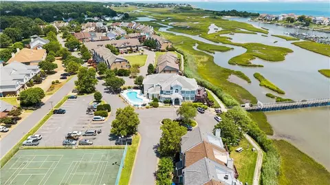 View/Area - 73 Mizzen Cir, Hampton, VA 23664 photo 2 of 3