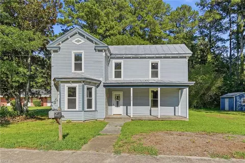 6739 S Quay Rd, Suffolk, VA 23437