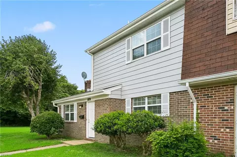 Exterior - 1870 Olde Buckingham Rd, Hampton, VA 23669 photo 7 of 7