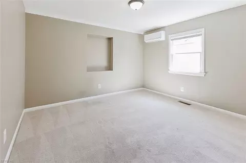 Bedroom - 2023 Richard Ave, Hampton, VA 23664 photo 5 of 5