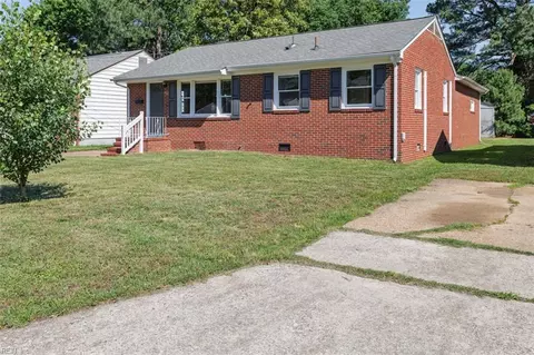 Exterior - 2023 Richard Ave, Hampton, VA 23664 photo 5 of 5