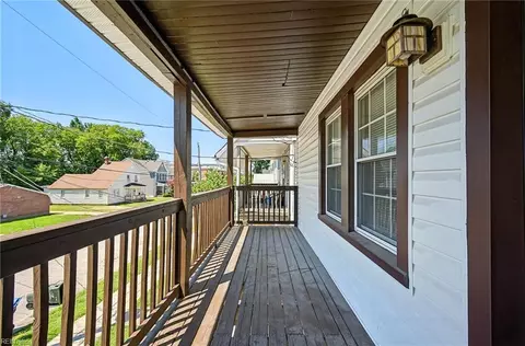Exterior - 856 W 43rd St, Norfolk, VA 23508 photo 3 of 8